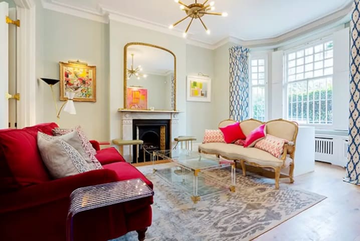 Fabulous house on gates of Battersea Park