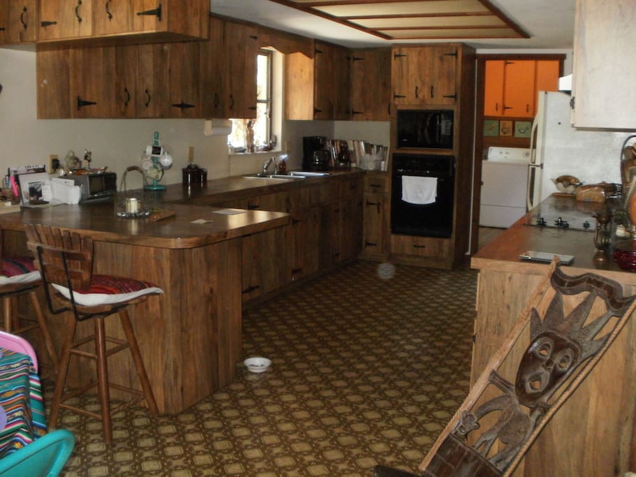 Kitchen made for cooking, everything you need.