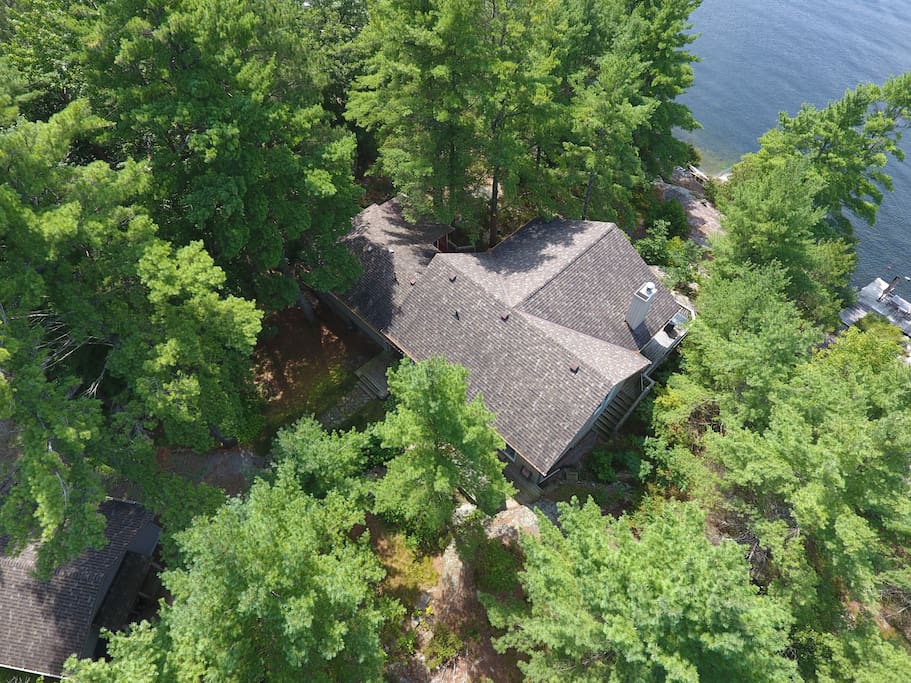 Very Private waterfront