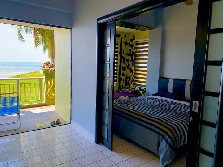 Con el sonido de las olas que vienen con su estado de ánimo te da la sensación de cambiar siempre en la vida y se aplica la ley de impermanencia