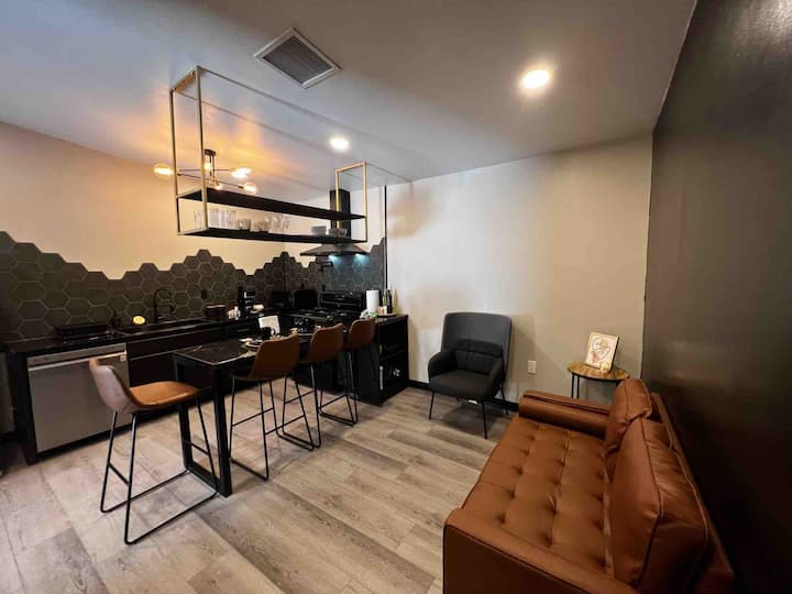 Japanese Wabi-sabi Duplex W/ Ev Charger| Ft Bliss - North Hills - El Paso