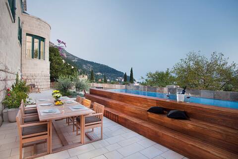 Boutique Villa Paulina - splendid Villa with pool