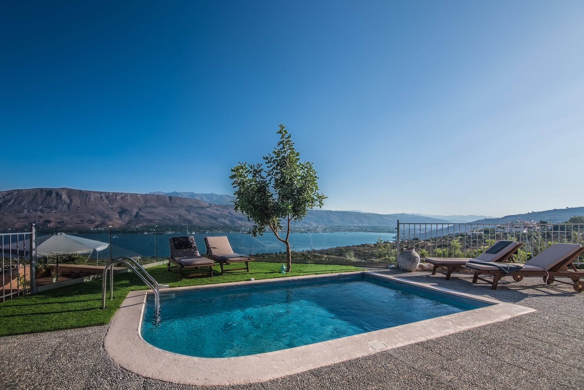 Istros Villa I, Pool, BBQ & Heated Spa Whirlpool