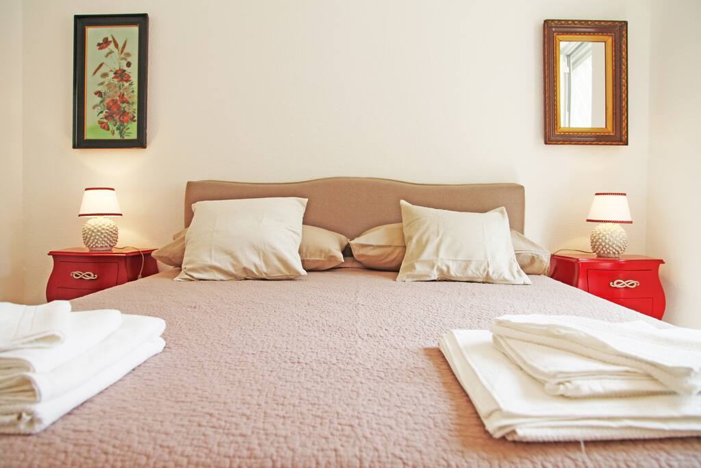 Second Bedroom king size bed