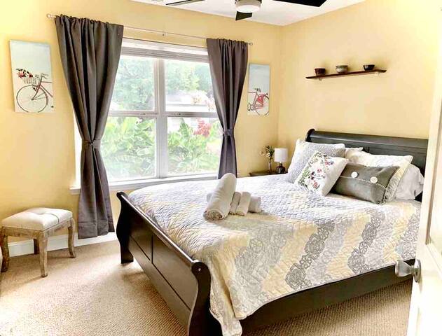 Best view in Nashville with privacy and space. gallery image 3