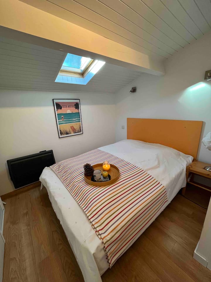 ชั้นห้องนอน N1 หนึ่งเตียง 140 