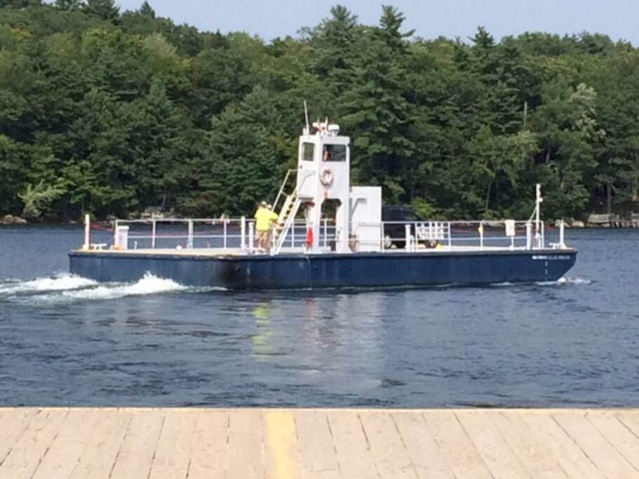 Ferry ride - holds 9 cars