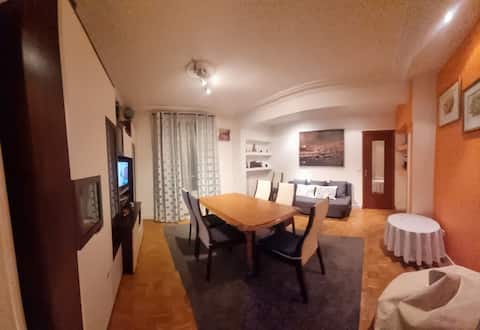 Propriété Airbnb réussie: 2 bedroom apartment (61 m²) à Clichy
