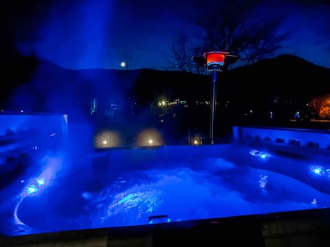 Popular Airbnb listing: 2 bedroom retreat @ The Base Lodge - Hunter Mtn. in Hunter