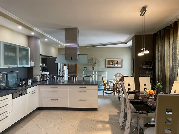 Duplex In The Center Of Tirana - Tirana