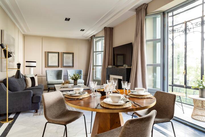 LuxaHome – Exclusivo apartamento con piscina