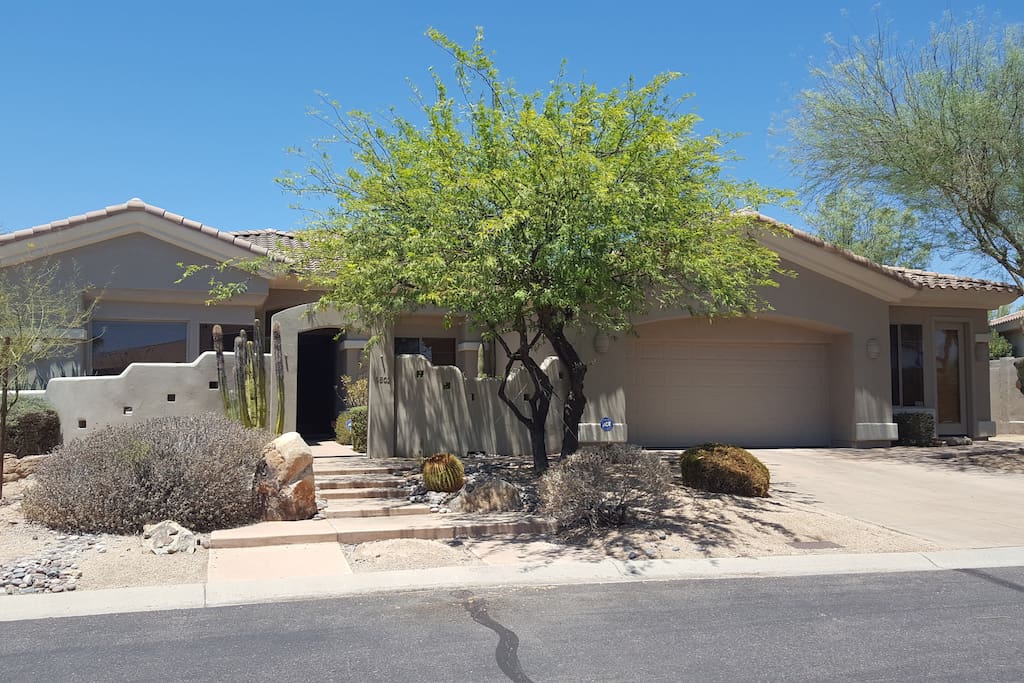 Beautiful, secluded, Sonoran Desert home