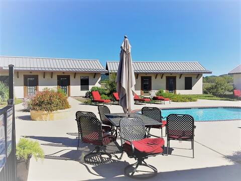 Bungalow 40 - Your own private resort
