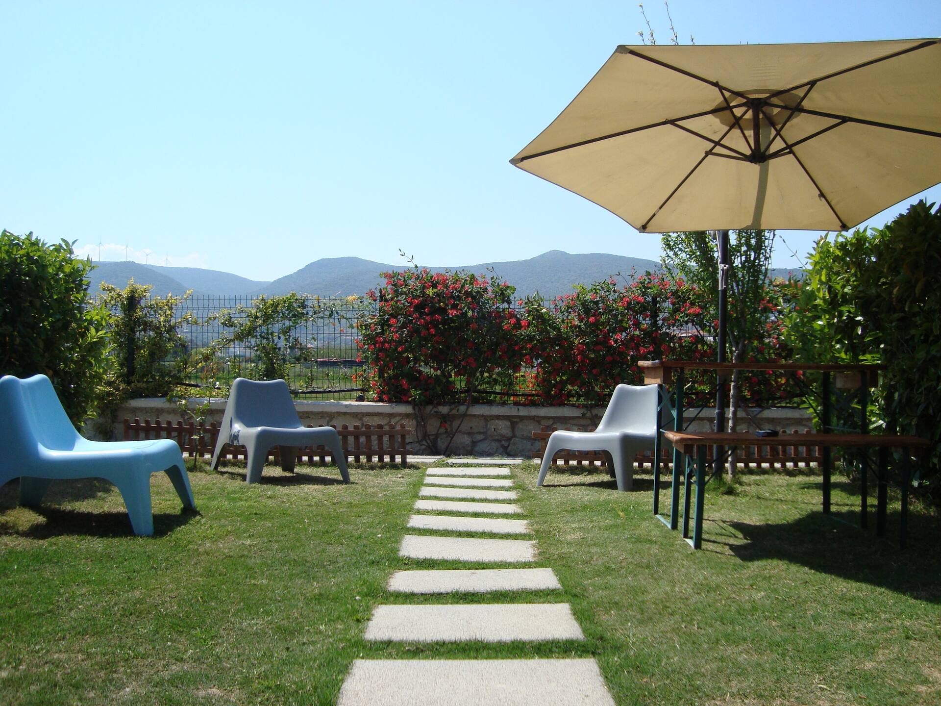 Urla, Gülbahçe / Home Sweet Home