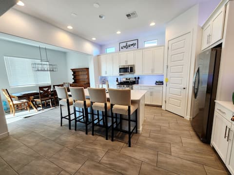 Newly built 4 bedroom home in Buckeye/Verrado.