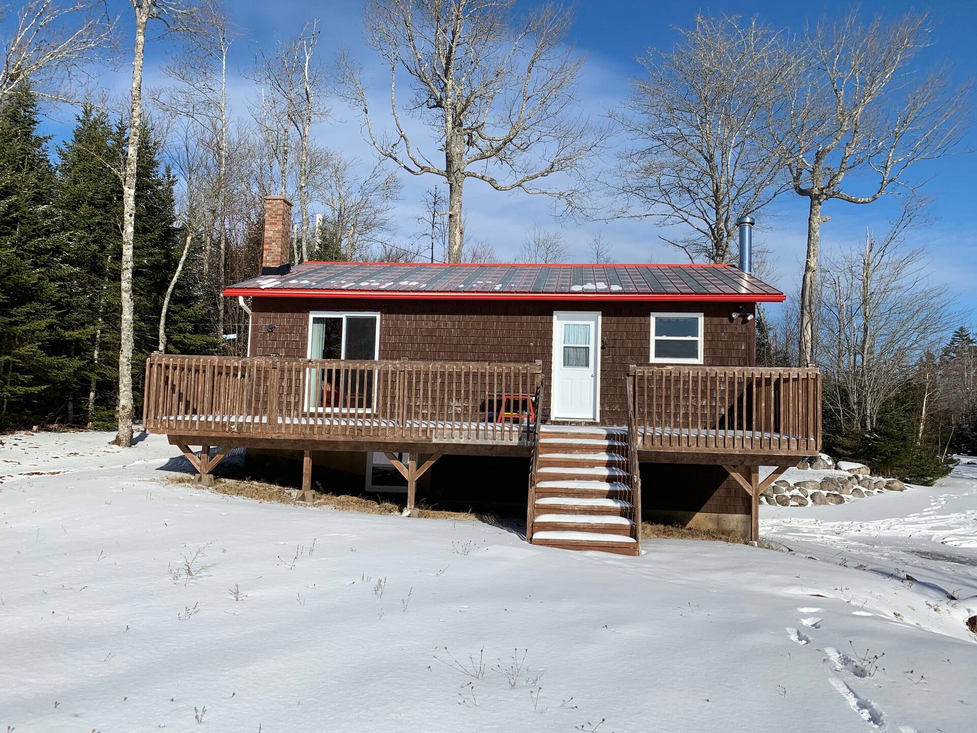 Lakefront cottage on a Wallaback lake — photo 3