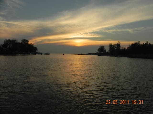 Port Franks Lambton Shores ON CA