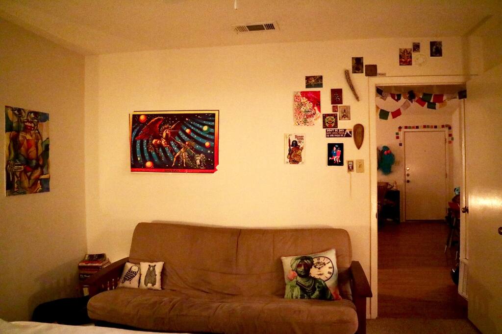 Optional futon