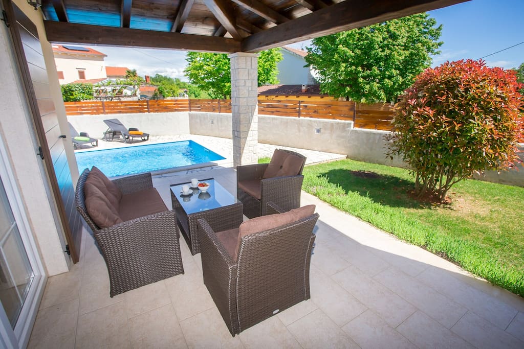 Villa Ena San Lorenzo with private Pool