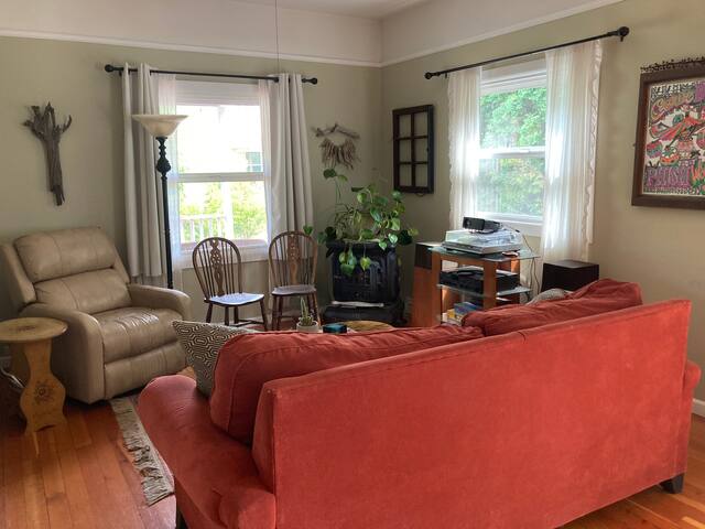 Historic St. Johns 1909 Farmhouse gallery image 5