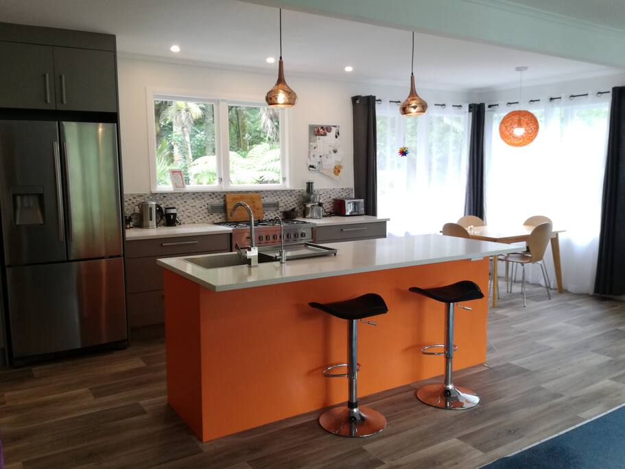 Kitchen/dining