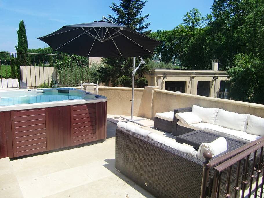 jacuzzi privé sur la terrasse