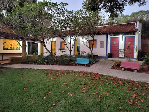 Summer House / Schmitt Station