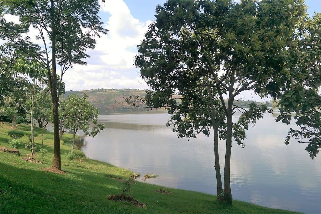 Lake Muhazi View