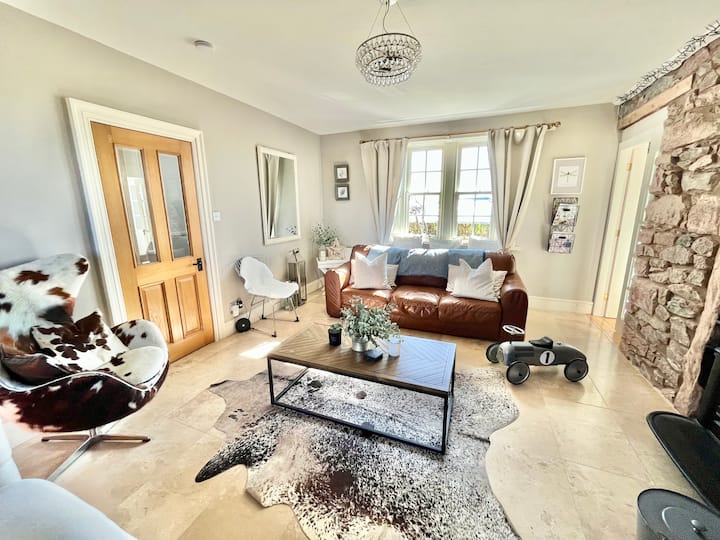 Copper Nut Cottage & Hot Tub - Saint Abbs