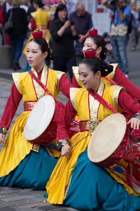 Edinburgh's Festivals - jazz, theatre, books, film, dance, and much much more