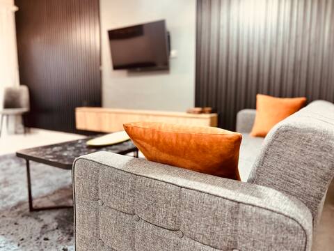 Villa dublex 3+1,girne in city center,200m to sea