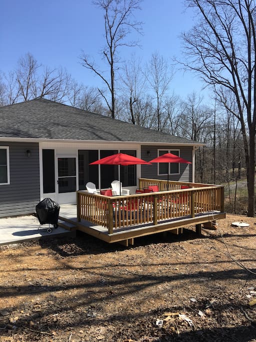Grill-out and enjoy the deck, patio and screened in porch!