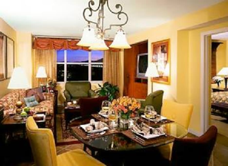 Living Room area with sofa sleepeer