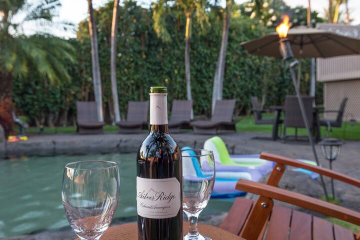 Maui Meadows Retreat B&B-3 BR-Ocean Views-AC-Pool gallery image 2