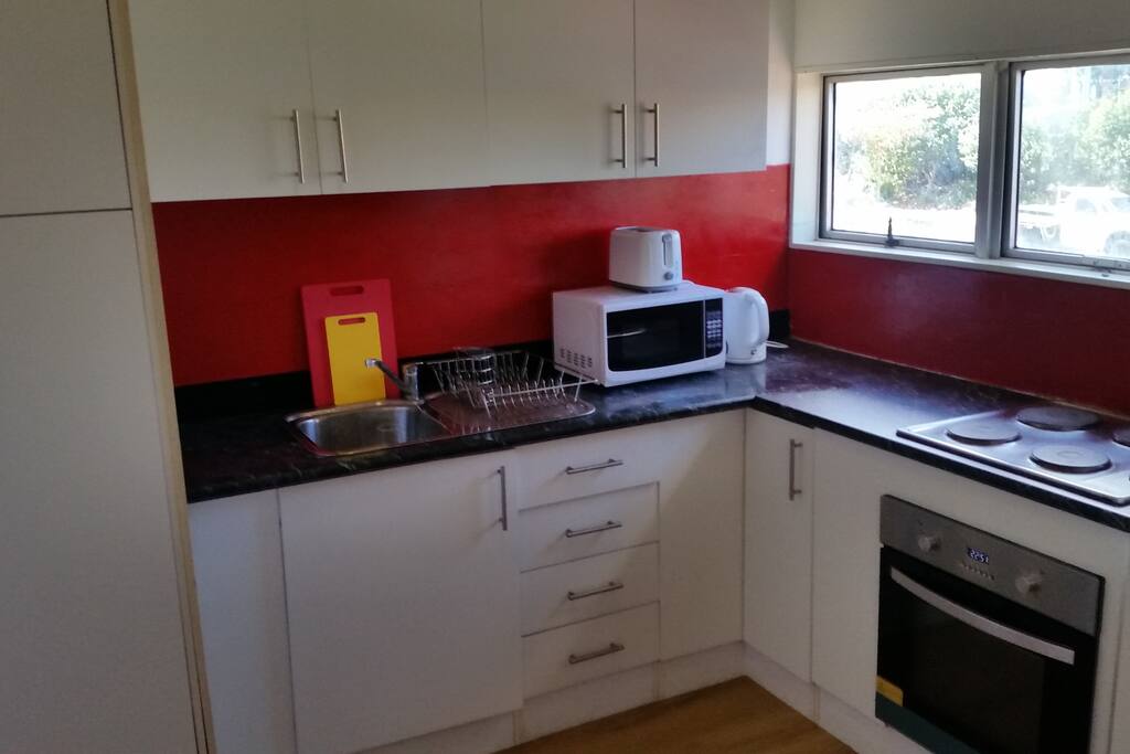fully equipped kitchen