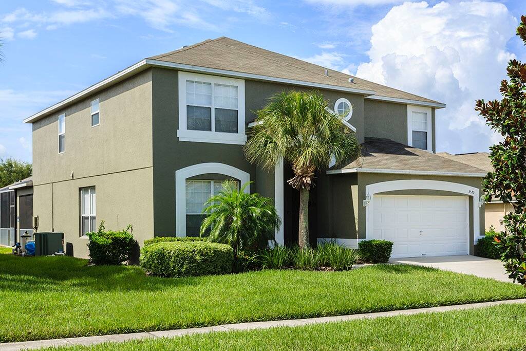 Magical Megaplex Villa Exterior of home