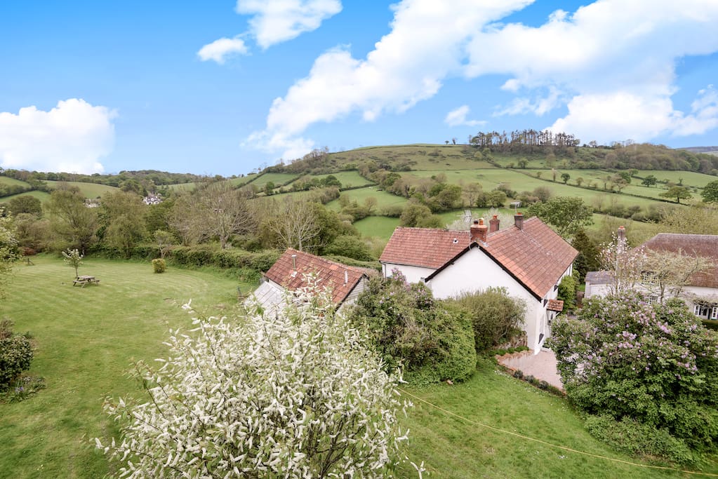 3 Ridgeway, Higher Ashton