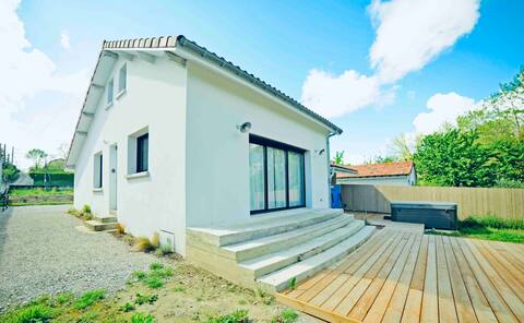 Warm house with spa
