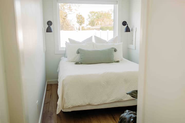 เตียงควีนไซส์