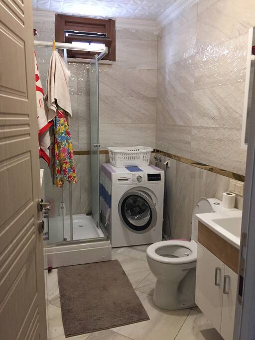 Banyo-tuvalet