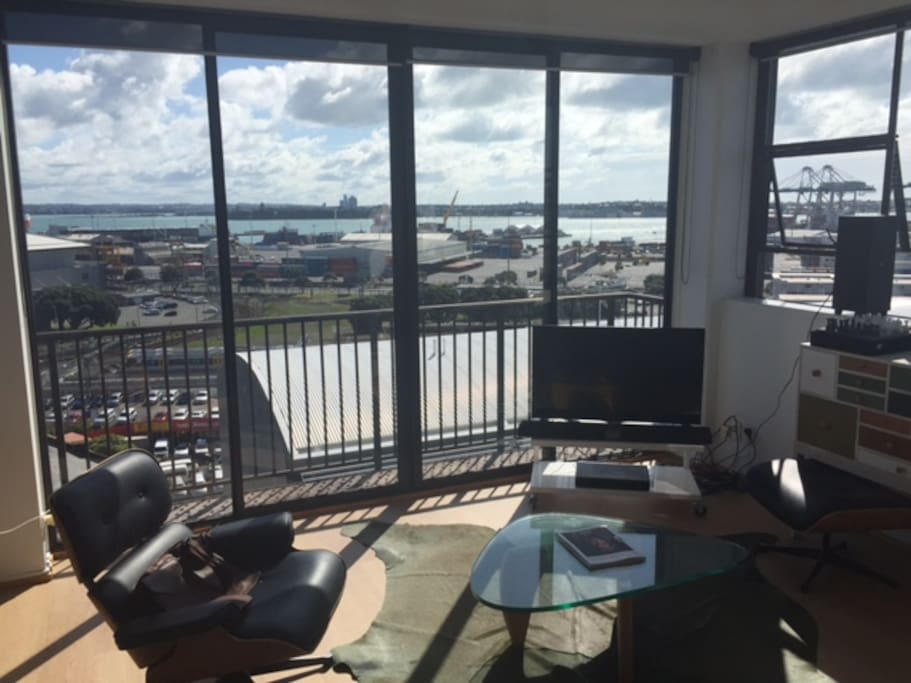 Amazing Sunny Port view