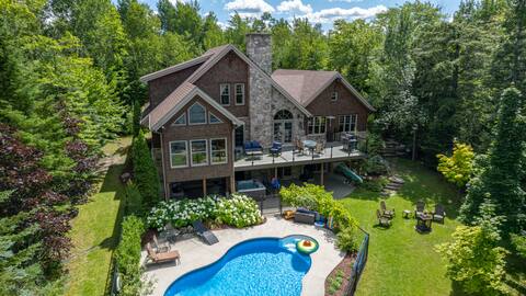 *Villa du Grand Lac * ON LAKE BROMPTON, SPA, BEACH
