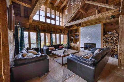 "la Horde" : ski-in ski-out. big standing. SAUNA