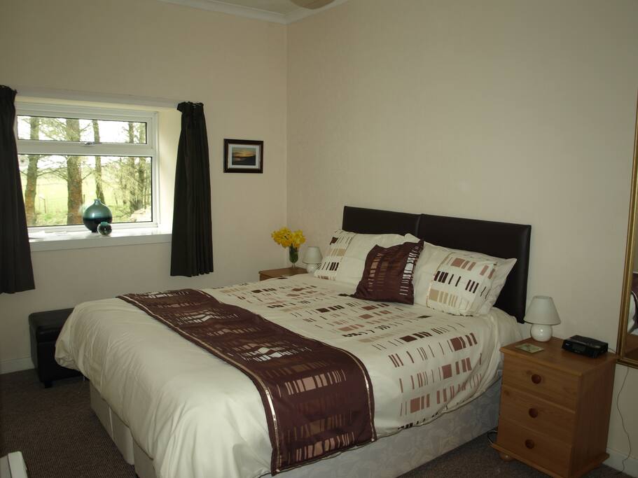 This room can be a twin or double and has a private use bathroom just across the hall ( tartan dressing gowns provided for that dash across!)