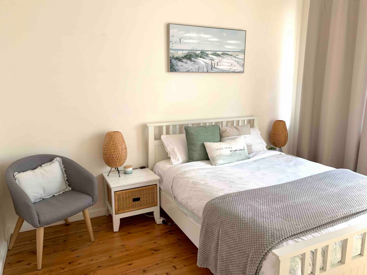 Spálňa 4 - manželská posteľ 