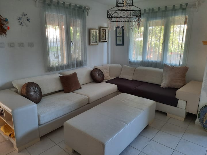 Seferihisar İZtur Sitesi'nde - ÖZel Plajlı Villa - Seferihisar