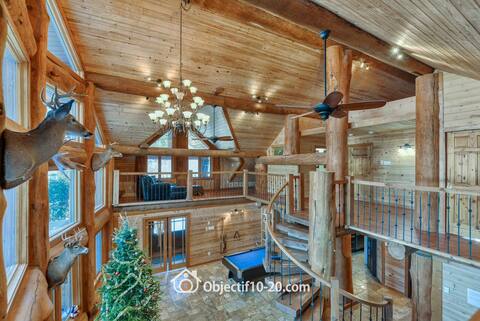 Chalet Massif SPA and Lake Access