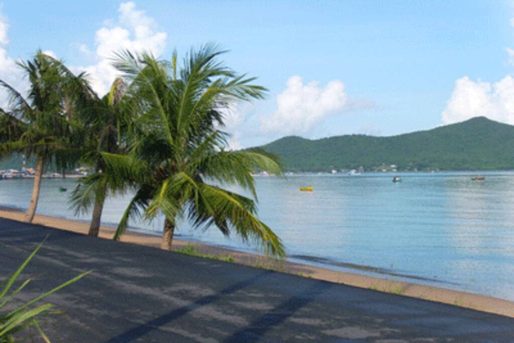 Beautiful Bang Saray Beach
only 200 meters from the Apartment.