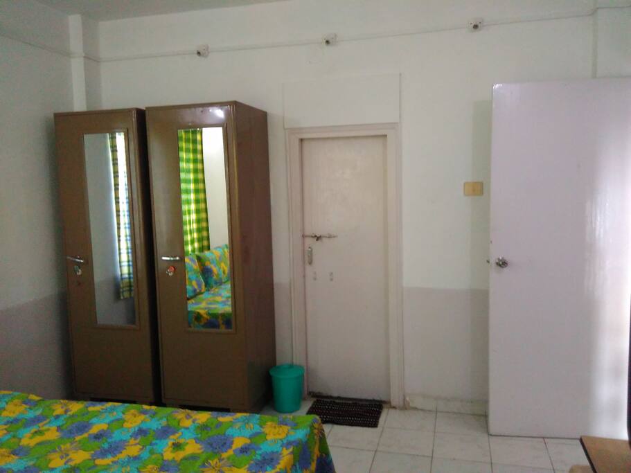 Individual room with washroom