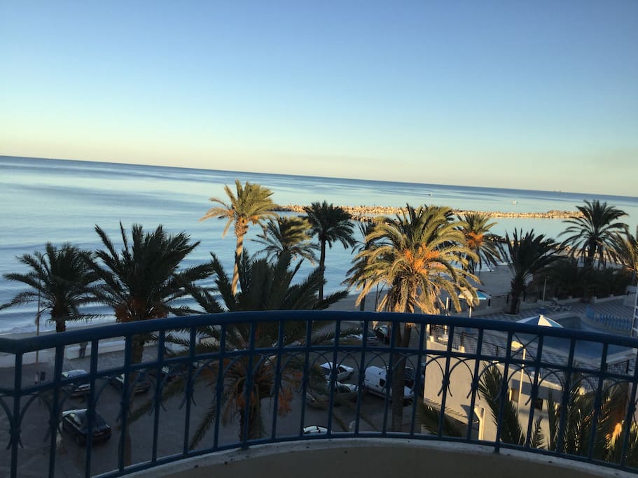 Une photo depuis le balcon de la chambre à coucher 1